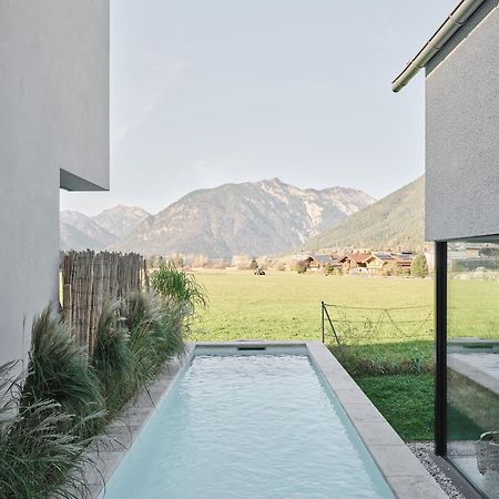 Urban Mountain Chalet With Lake View Maurach  Eksteriør billede