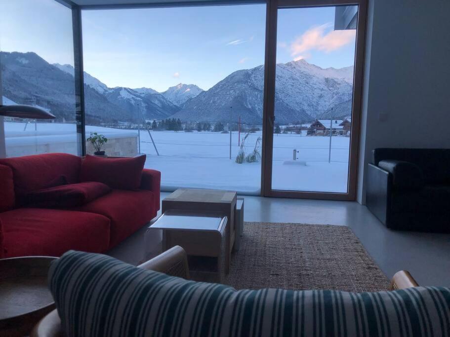 Urban Mountain Chalet With Lake View Maurach  Eksteriør billede