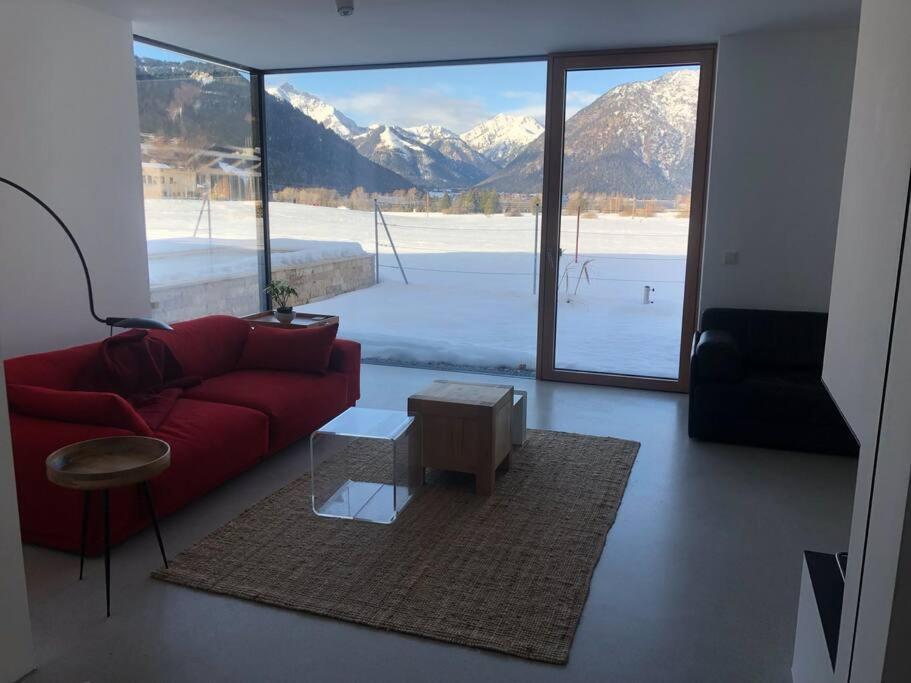 Urban Mountain Chalet With Lake View Maurach  Eksteriør billede