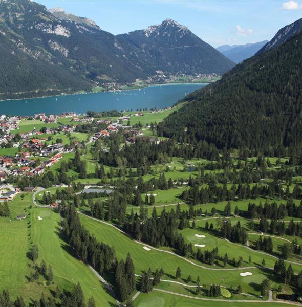 Urban Mountain Chalet With Lake View Maurach  Eksteriør billede
